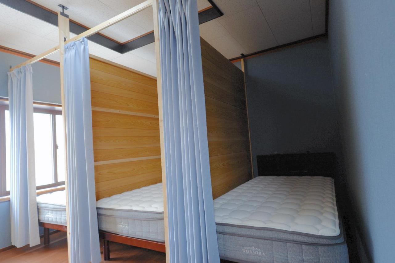 Guesthouse Iwase Toyama Exterior photo