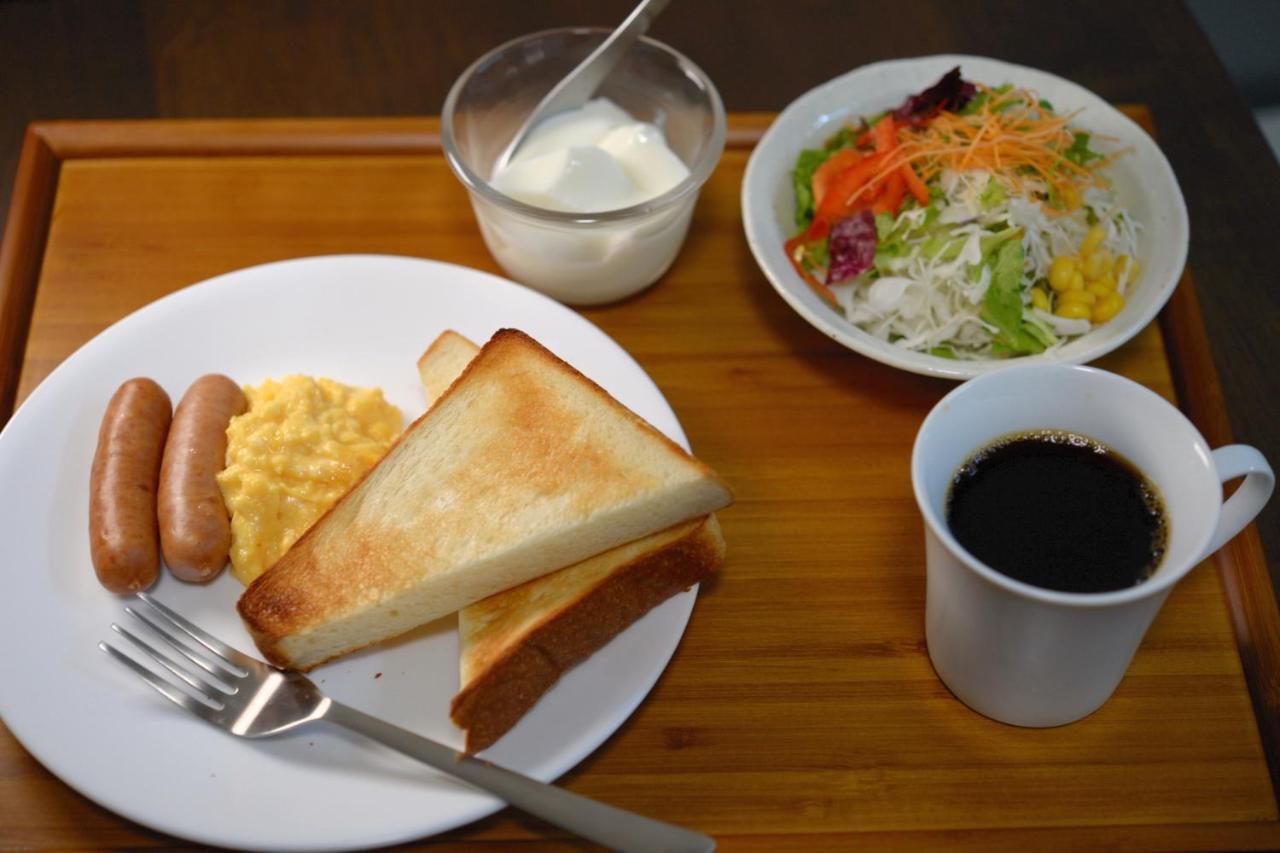 Guesthouse Iwase Toyama Exterior photo