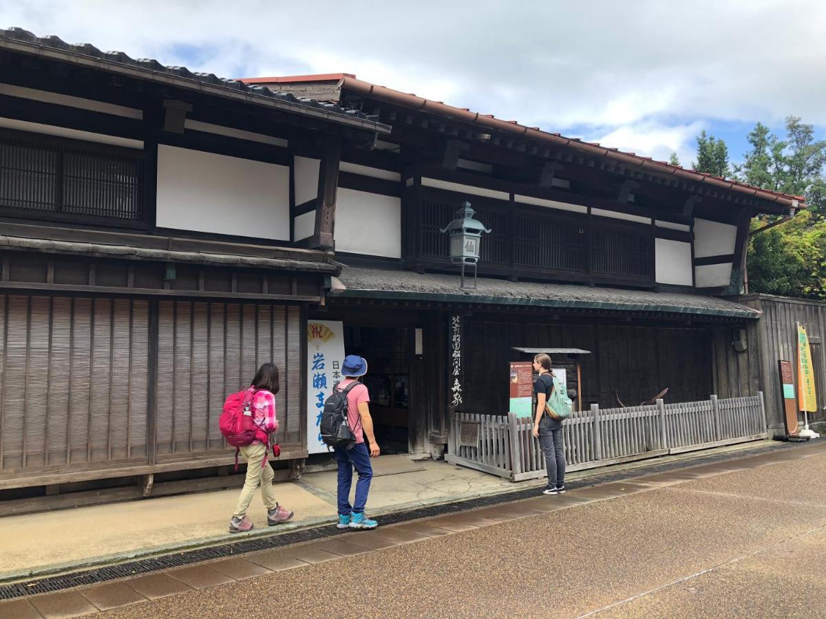 Guesthouse Iwase Toyama Exterior photo